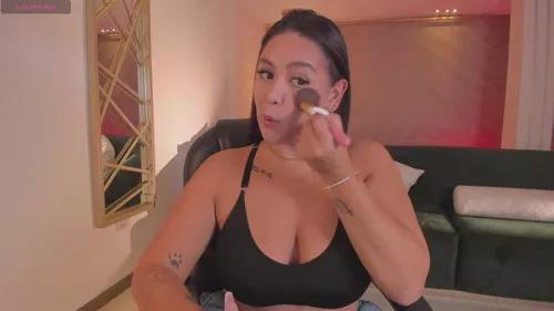 Check out our webcam shows gallery and message on a personal level with our sweet squirt cams hosts, showing off their natural physiques and sex toys.