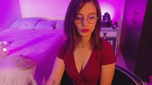 Check out our webcam shows gallery and message on a personal level with our sweet squirt cams hosts, showing off their natural physiques and sex toys.