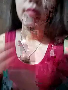 -Lanaa- from StripChat is Freechat