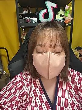 0kanna0 from StripChat is Freechat