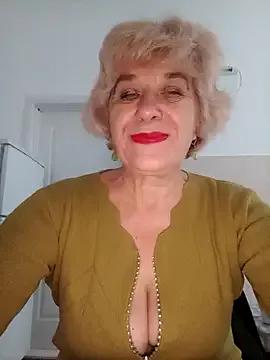 52MiaLove02 from StripChat is Freechat