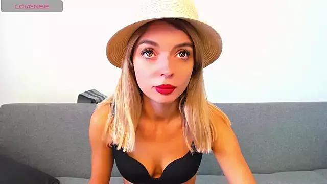 Check out our webcam shows gallery and message on a personal level with our sweet squirt cams hosts, showing off their natural physiques and sex toys.