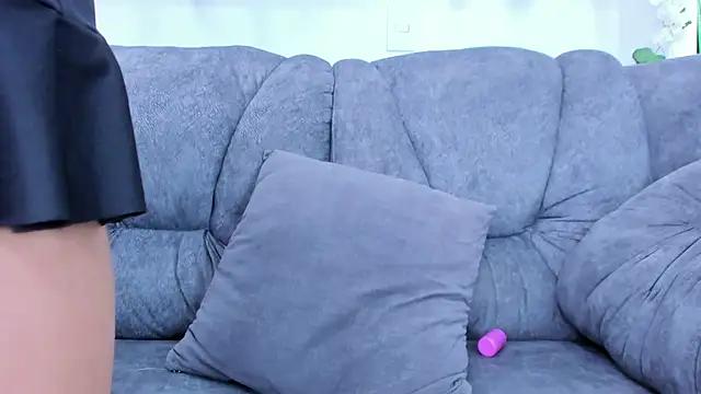 _LauraTaylor_ from StripChat is Freechat