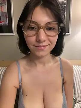 _LAYLASTAR_ from StripChat is Freechat