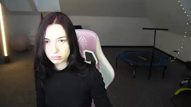 Check out our webcam shows gallery and message on a personal level with our sweet squirt cams hosts, showing off their natural physiques and sex toys.