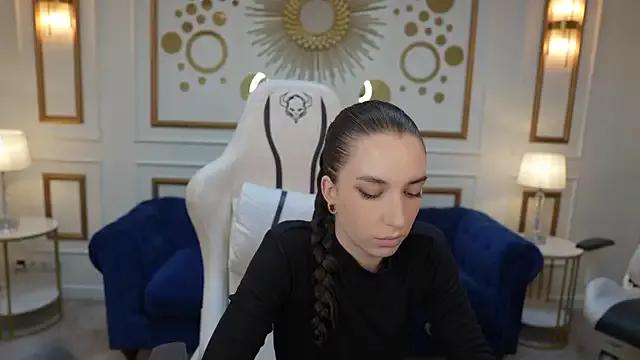 Check out our webcam shows gallery and message on a personal level with our sweet squirt cams hosts, showing off their natural physiques and sex toys.