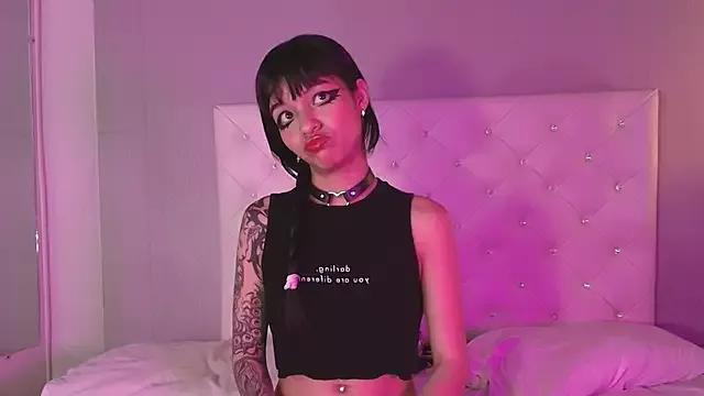 Check out our webcam shows gallery and message on a personal level with our sweet squirt cams hosts, showing off their natural physiques and sex toys.