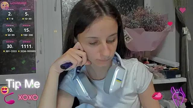 Check out our webcam shows gallery and message on a personal level with our sweet squirt cams hosts, showing off their natural physiques and sex toys.