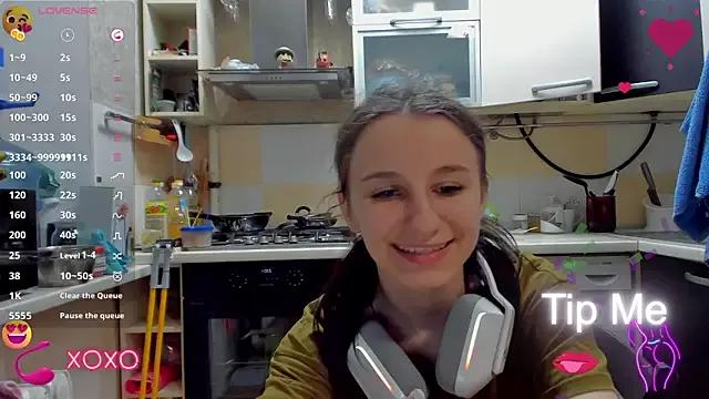 Check out our webcam shows gallery and message on a personal level with our sweet squirt cams hosts, showing off their natural physiques and sex toys.