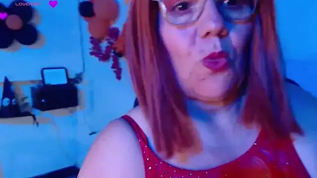 _samara from StripChat is Freechat