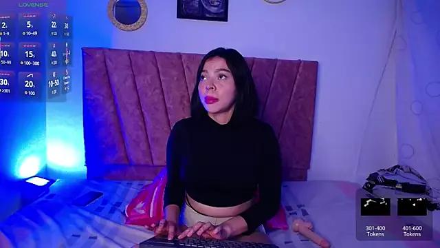 _Scarlet_jones_ from StripChat is Freechat