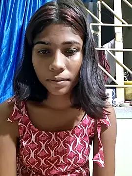 _sexy-queen from StripChat is Freechat