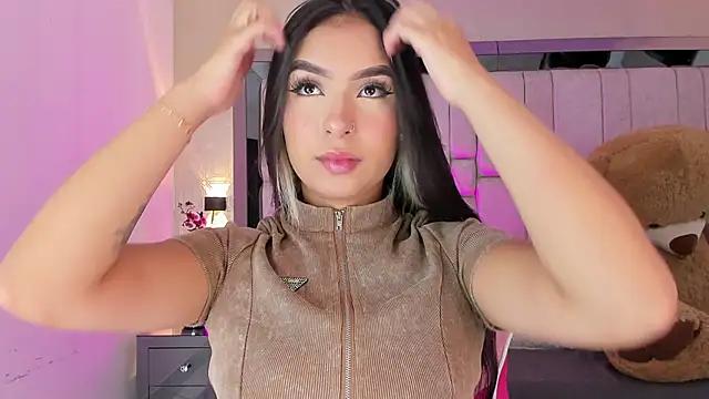 Check out our webcam shows gallery and message on a personal level with our sweet squirt cams hosts, showing off their natural physiques and sex toys.