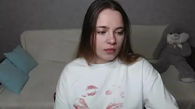 _Sweet_Lana from StripChat is Freechat