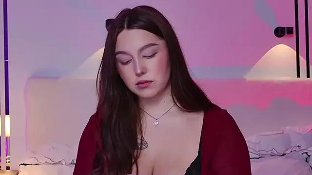 _Tessa_May_ from StripChat is Freechat