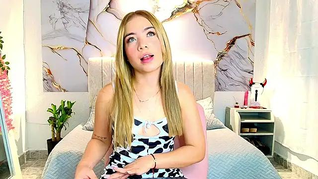 Check out our webcam shows gallery and message on a personal level with our sweet squirt cams hosts, showing off their natural physiques and sex toys.