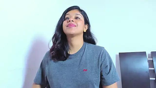 _Vale21_ from StripChat is Freechat