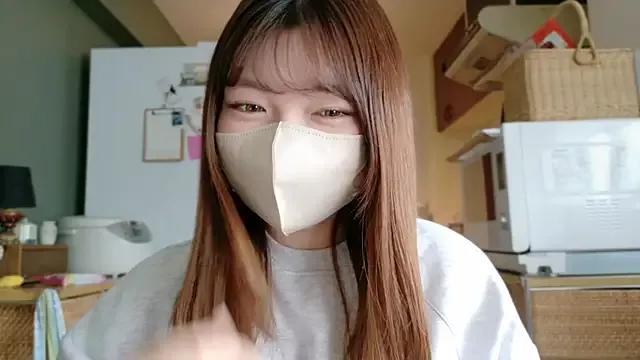 _Yui_ model from StripChat