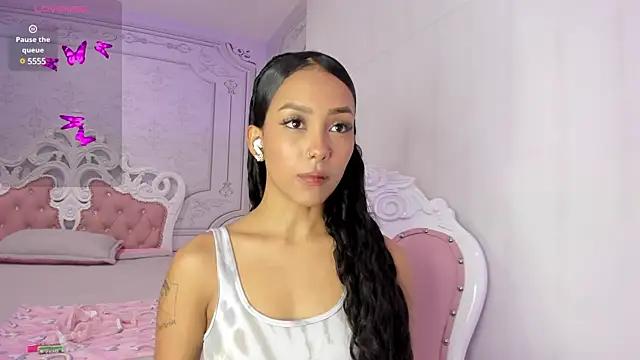 Check out our webcam shows gallery and message on a personal level with our sweet squirt cams hosts, showing off their natural physiques and sex toys.