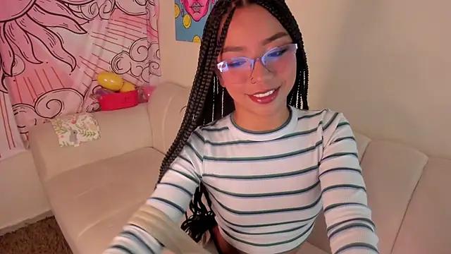 Check out our webcam shows gallery and message on a personal level with our sweet squirt cams hosts, showing off their natural physiques and sex toys.