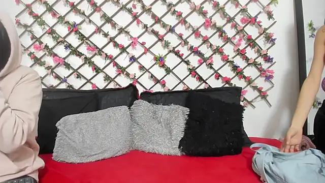 Check out our webcam shows gallery and message on a personal level with our sweet squirt cams hosts, showing off their natural physiques and sex toys.