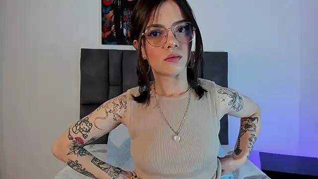 Check out our webcam shows gallery and message on a personal level with our sweet squirt cams hosts, showing off their natural physiques and sex toys.