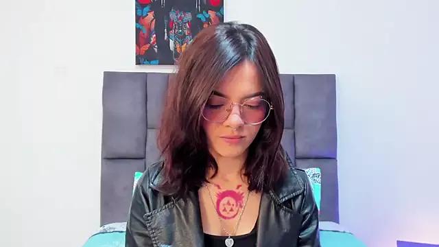 Check out our webcam shows gallery and message on a personal level with our sweet squirt cams hosts, showing off their natural physiques and sex toys.