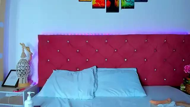 Check out our webcam shows gallery and message on a personal level with our sweet squirt cams hosts, showing off their natural physiques and sex toys.