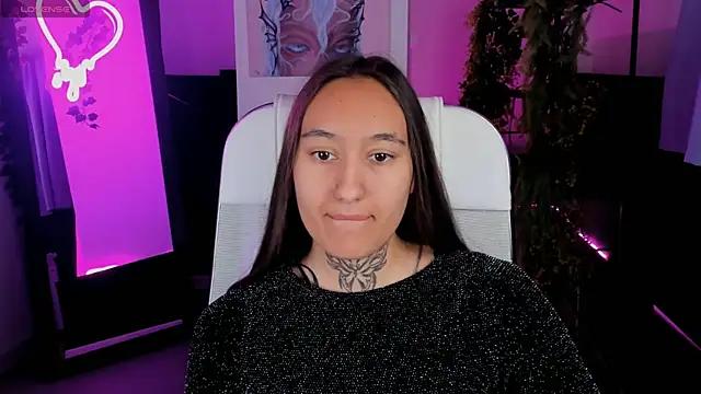 Check out our webcam shows gallery and message on a personal level with our sweet squirt cams hosts, showing off their natural physiques and sex toys.