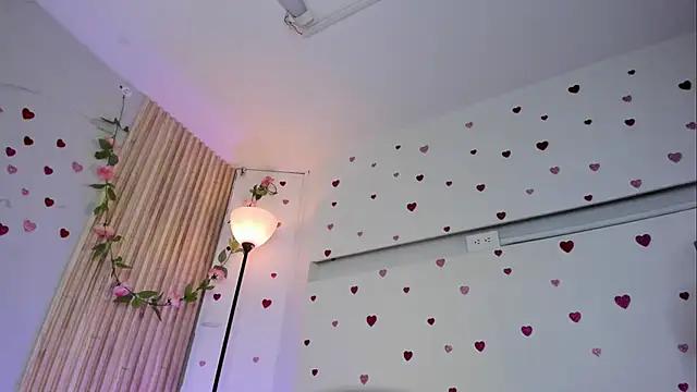 Check out our webcam shows gallery and message on a personal level with our sweet squirt cams hosts, showing off their natural physiques and sex toys.