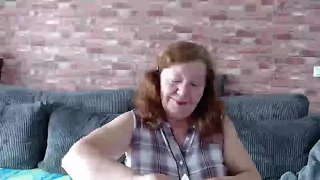 Adelewildx from StripChat is Freechat
