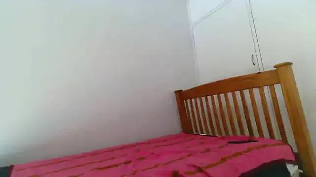 adeliabunny from StripChat is Freechat