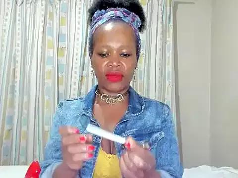 AfricanSquirtingQueen from StripChat is Freechat