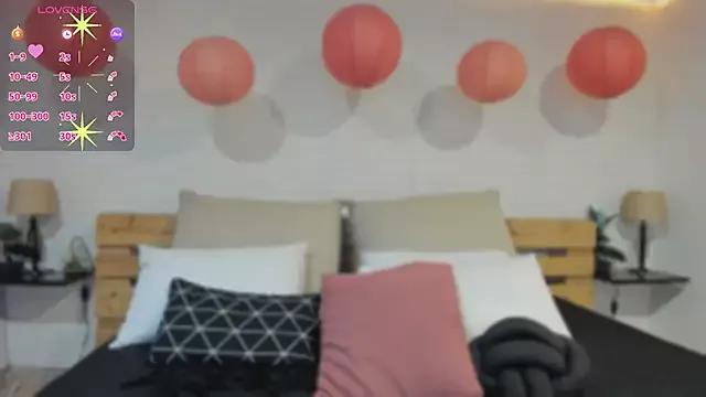 Check out our webcam shows gallery and message on a personal level with our sweet squirt cams hosts, showing off their natural physiques and sex toys.