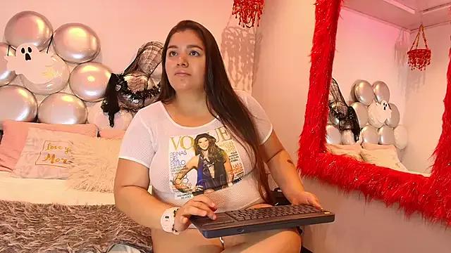 Check out our webcam shows gallery and message on a personal level with our sweet squirt cams hosts, showing off their natural physiques and sex toys.