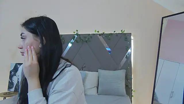 Check out our webcam shows gallery and message on a personal level with our sweet squirt cams hosts, showing off their natural physiques and sex toys.