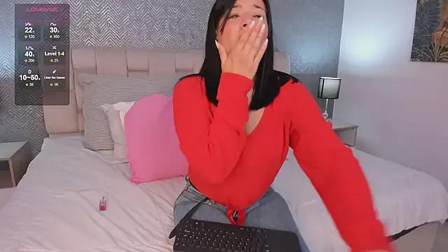 Check out our webcam shows gallery and message on a personal level with our sweet squirt cams hosts, showing off their natural physiques and sex toys.