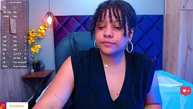 Aisha_violet from StripChat is Freechat