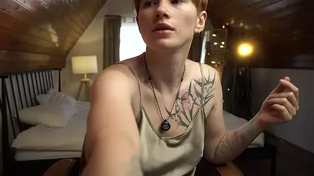 AkaneiroDemon from StripChat is Freechat