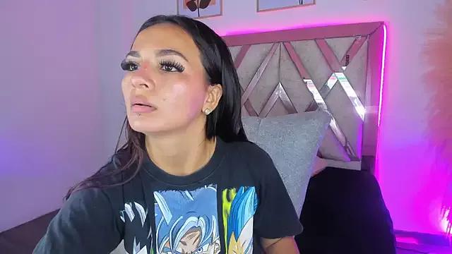 Check out our webcam shows gallery and message on a personal level with our sweet squirt cams hosts, showing off their natural physiques and sex toys.