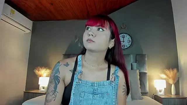 Check out our webcam shows gallery and message on a personal level with our sweet squirt cams hosts, showing off their natural physiques and sex toys.