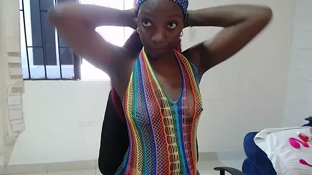Alanaaharrlett from StripChat is Freechat