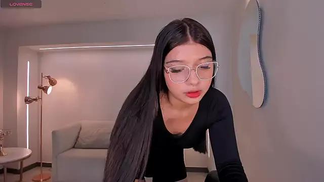 AlanaCardona from StripChat is Freechat