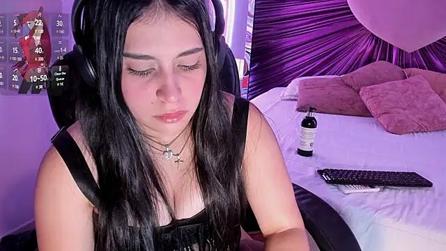 Check out our webcam shows gallery and message on a personal level with our sweet squirt cams hosts, showing off their natural physiques and sex toys.