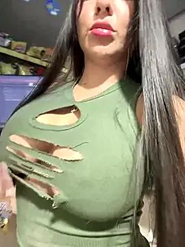 AlanaRouss from StripChat is Freechat