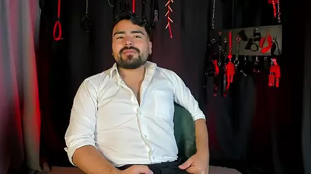 Photos of alejandress_and_skull from StripChat is Freechat