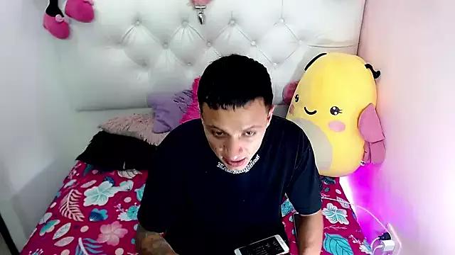 Check out our webcam shows gallery and message on a personal level with our sweet squirt cams hosts, showing off their natural physiques and sex toys.