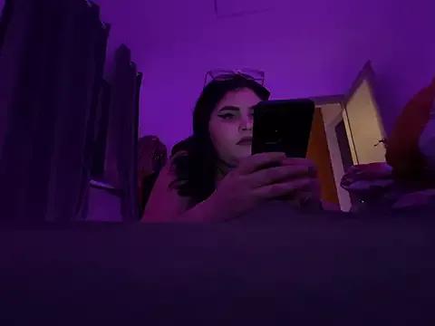 alexaandreea99 from StripChat is Freechat