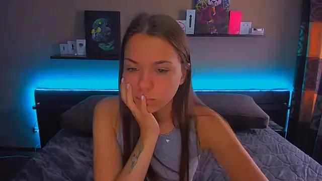 Check out our webcam shows gallery and message on a personal level with our sweet squirt cams hosts, showing off their natural physiques and sex toys.