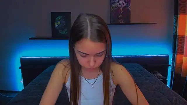 Check out our webcam shows gallery and message on a personal level with our sweet squirt cams hosts, showing off their natural physiques and sex toys.